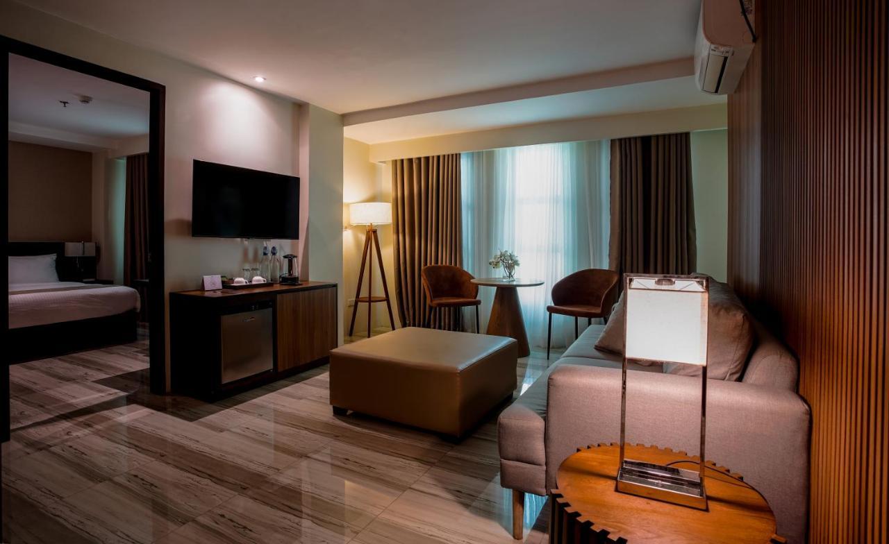 Hotel Areca Legazpi Luaran gambar