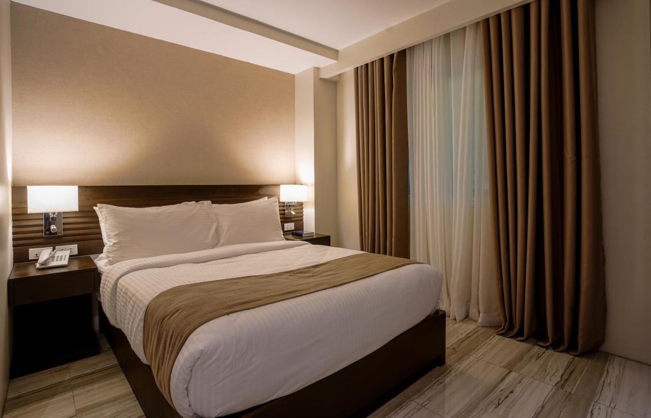 Hotel Areca Legazpi Luaran gambar