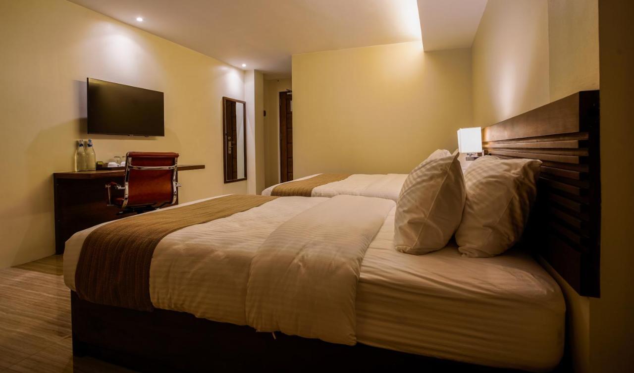 Hotel Areca Legazpi Luaran gambar